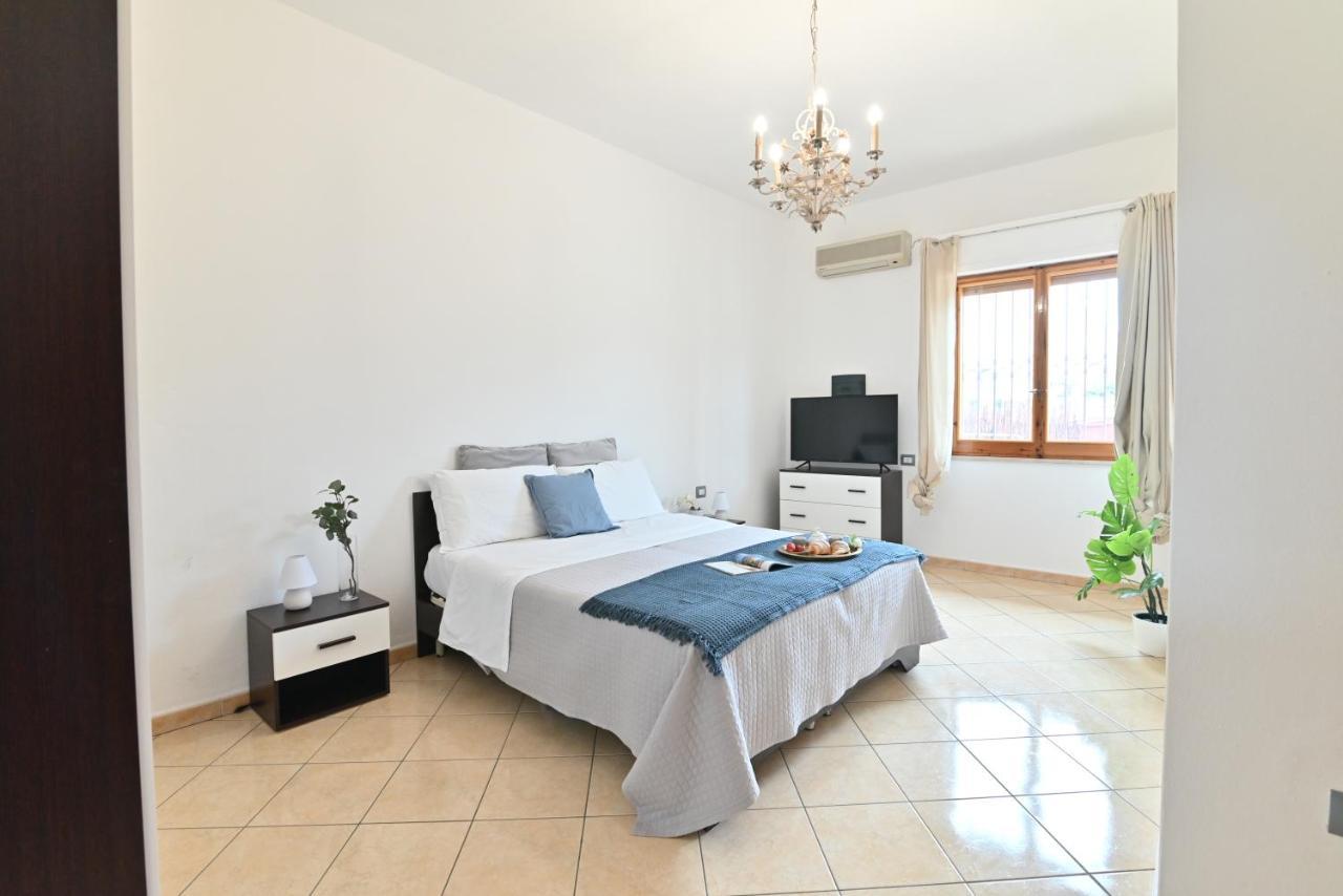 פולה Izzhome Flamingo מראה חיצוני תמונה