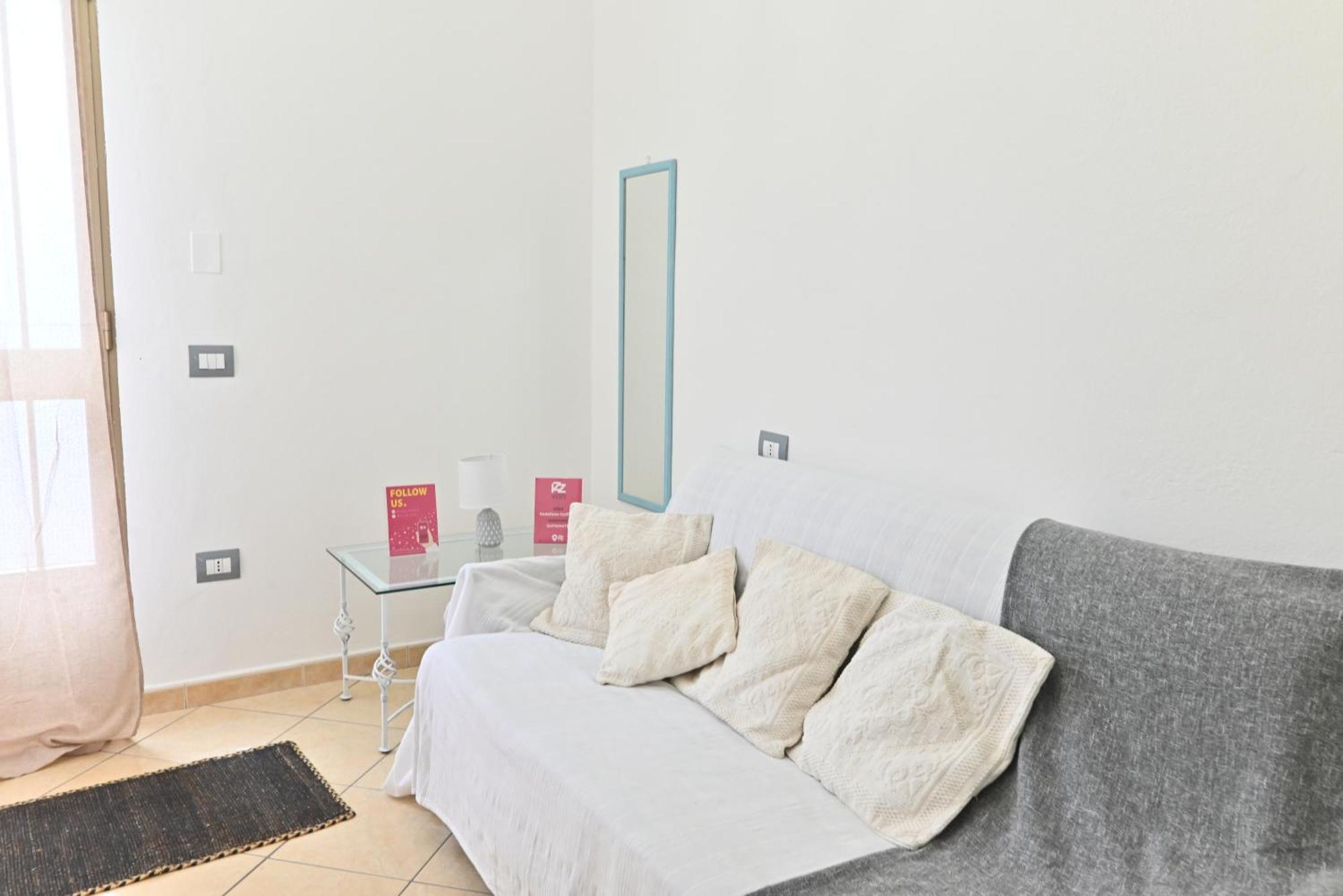 פולה Izzhome Flamingo מראה חיצוני תמונה